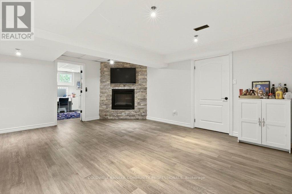 478 GLANCASTER ROAD - 19