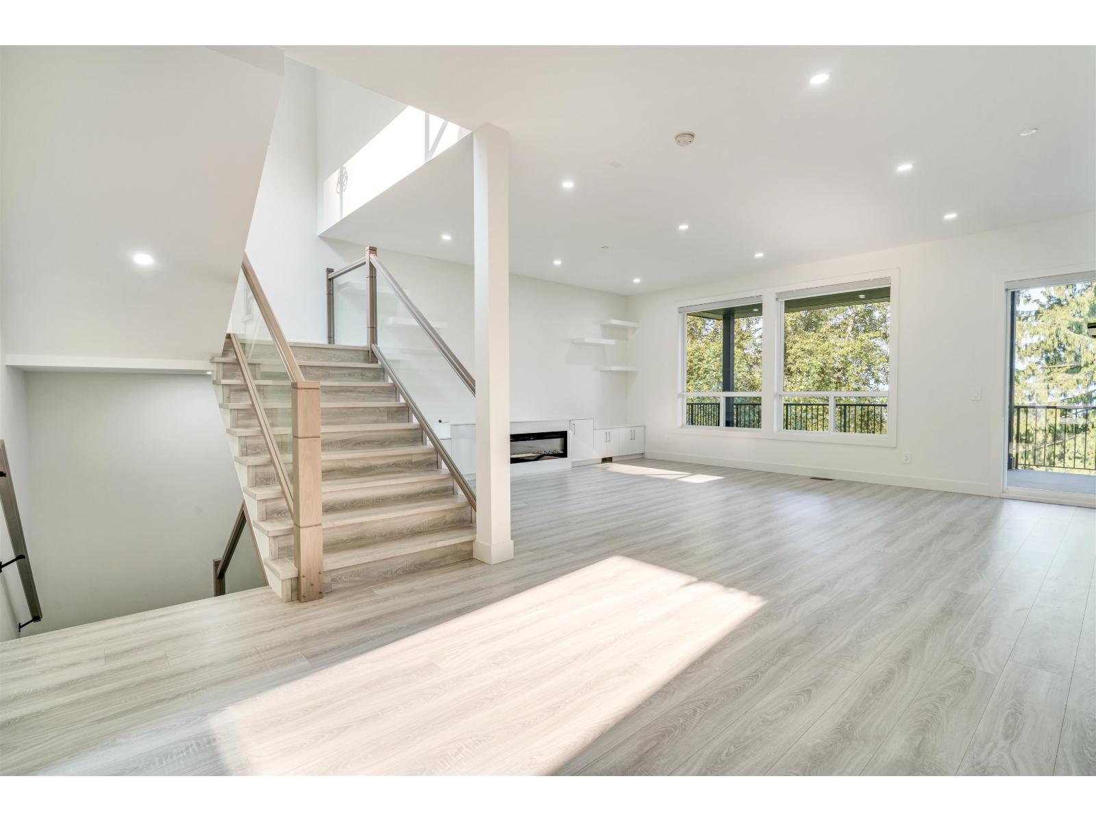 4 5988 LINDEMAN STREET, Promontory, Chilliwack