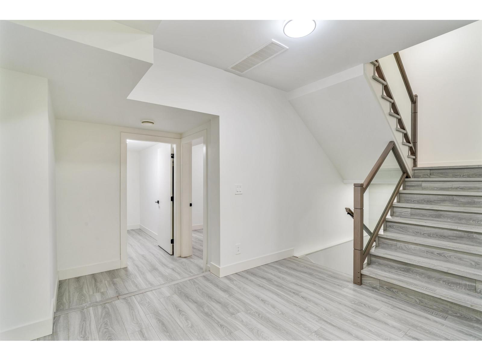 4 5988 LINDEMAN STREET, Promontory, Chilliwack