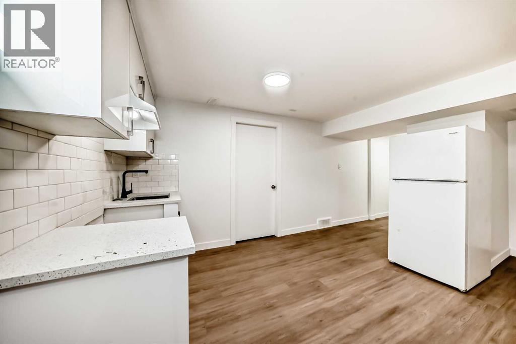 2918 Doverville Crescent SE - 31
