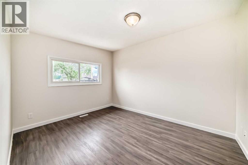 2918 Doverville Crescent SE - 17