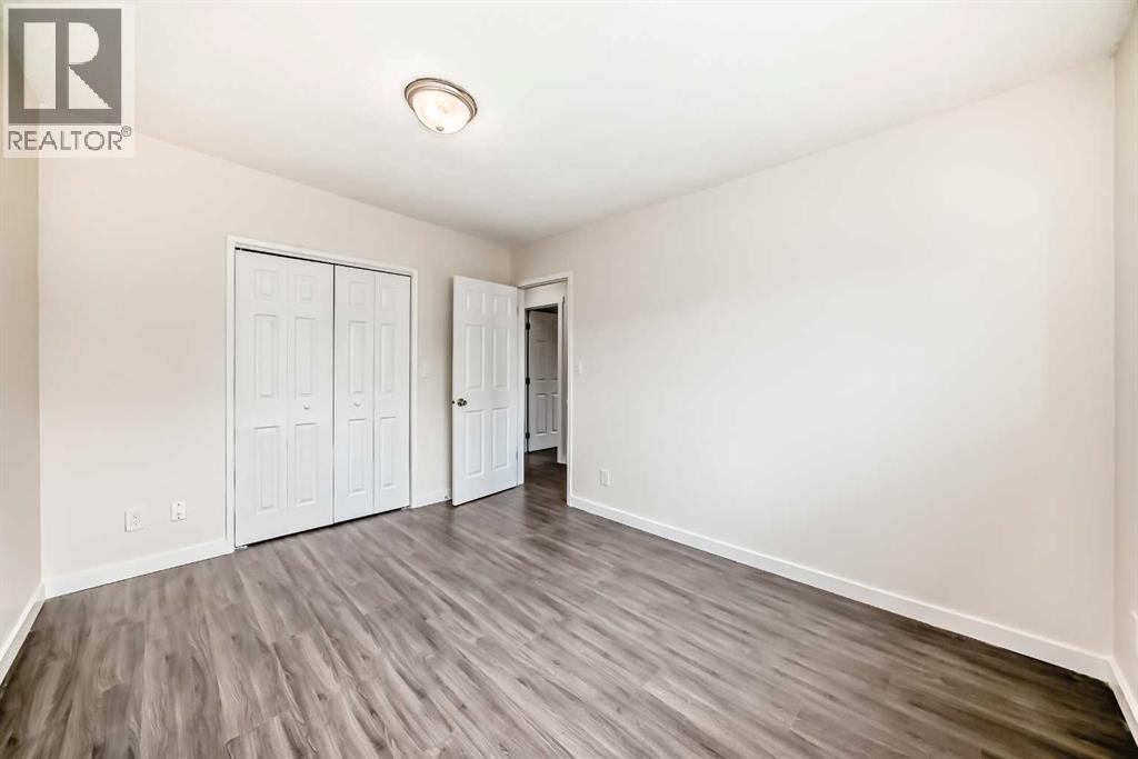 2918 Doverville Crescent SE - 19