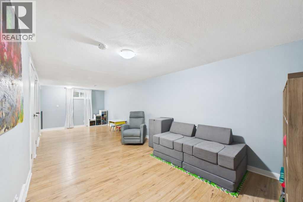 119 Ferncliff Crescent SE — photo 17