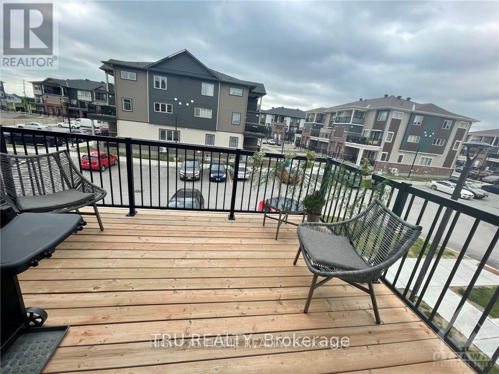 3 Bed, 2 Bath House for Rent in Ottawa – 703 NAUTILUS PRIVATE, Ottawa – MLS# X13434616 - Image 6