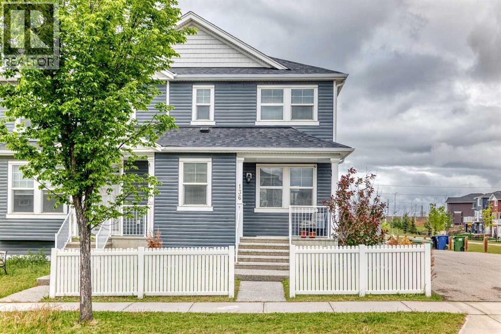 136 Redstone Avenue NE - photo 2