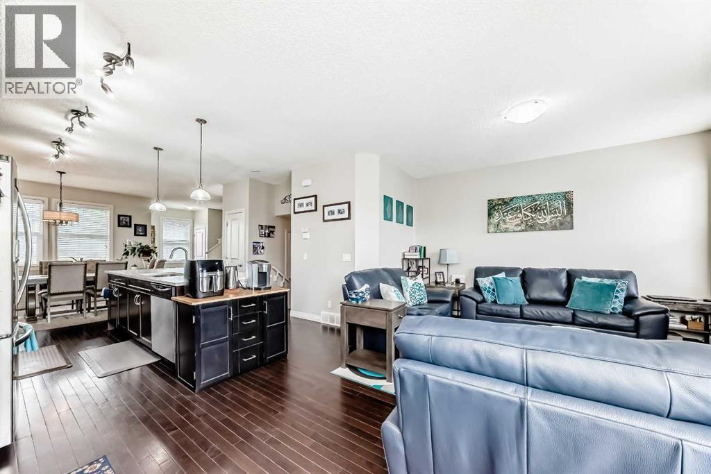 136 Redstone Avenue NE — photo 13