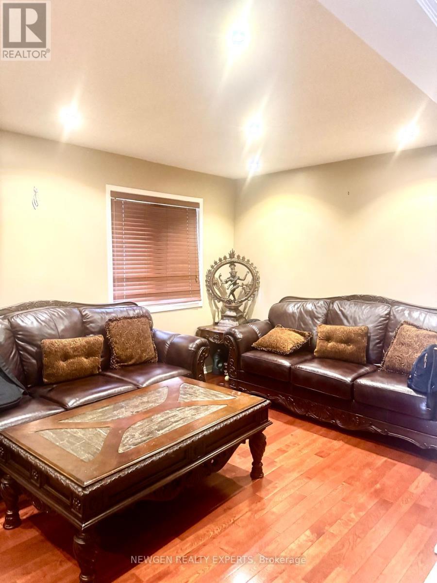107 ROLLINGWOOD DRIVE - Image 18