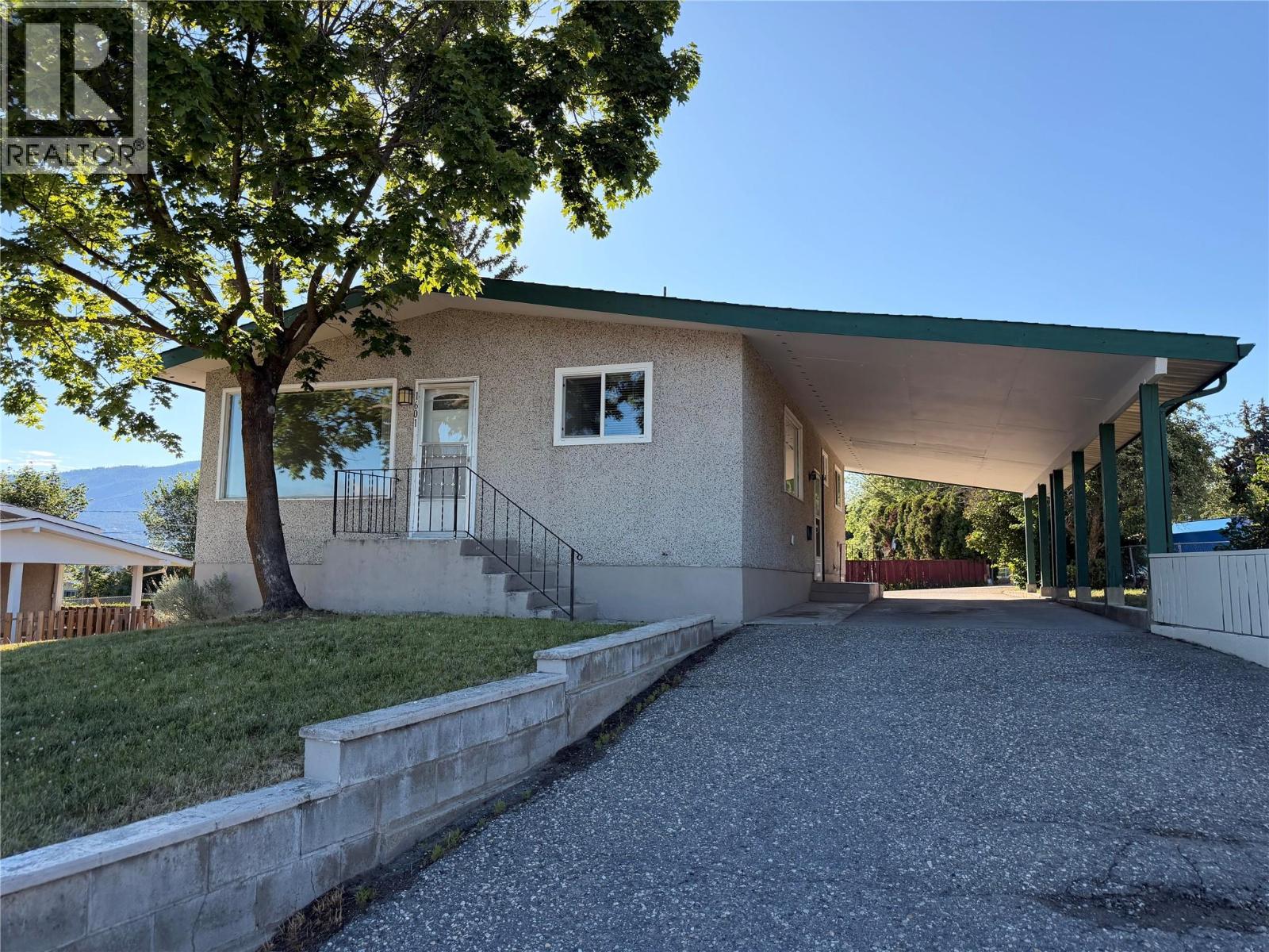 1601 37th Street, Vernon