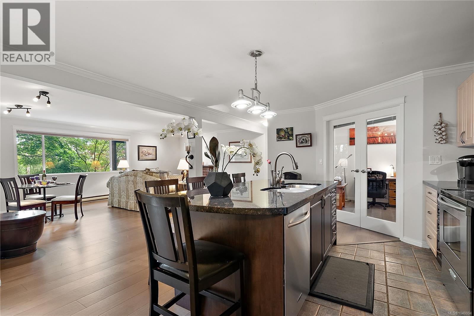 A 6599 Central Saanich Rd, Central Saanich