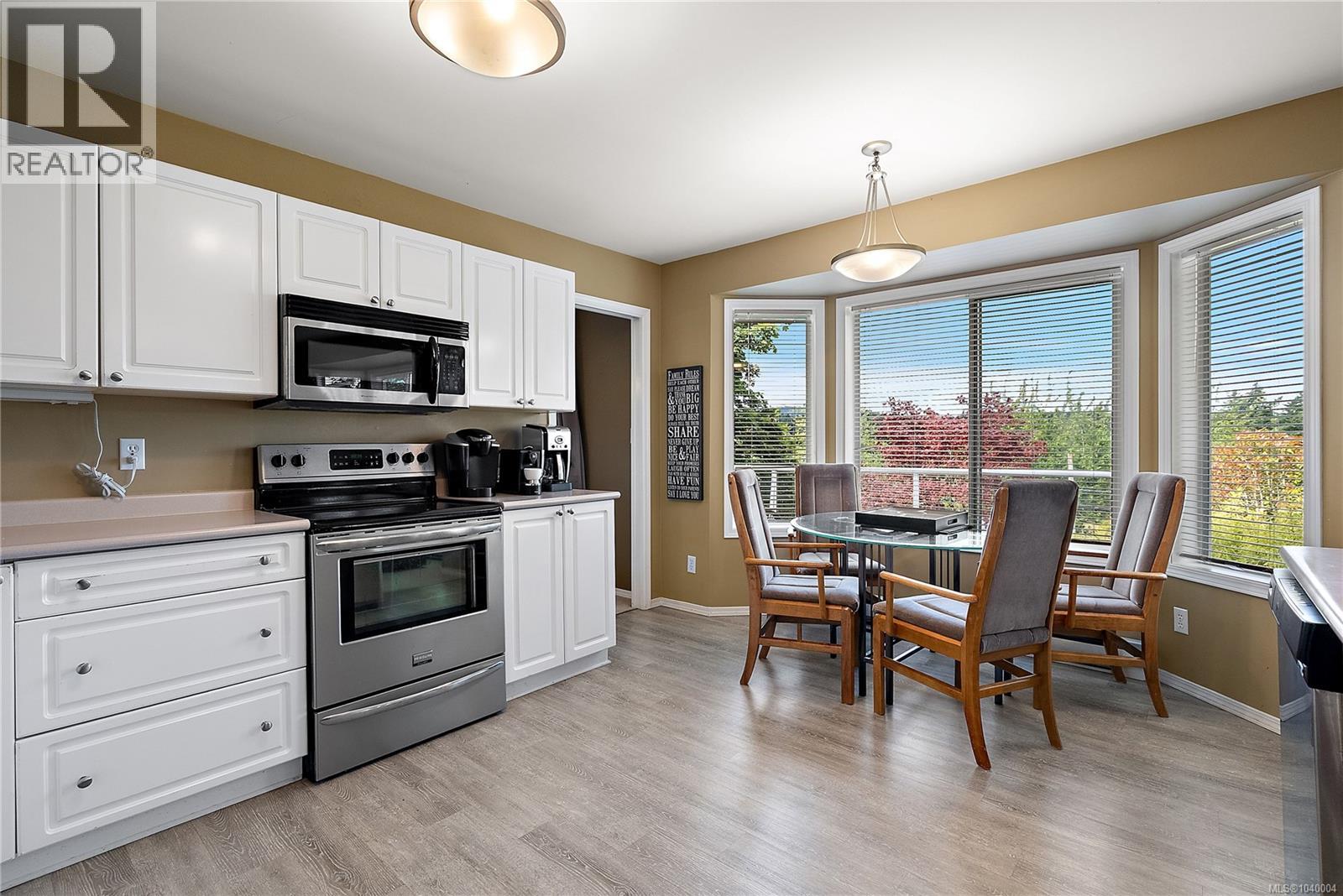 A 6599 Central Saanich Rd, Central Saanich