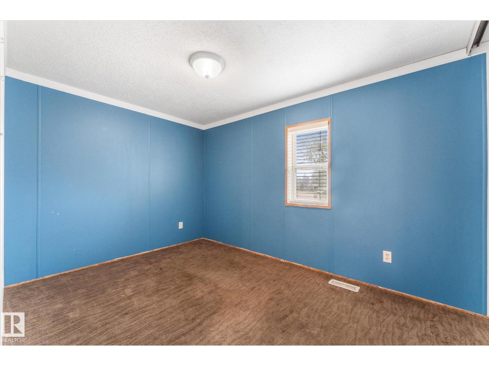 1063 LAKELAND CR - 25