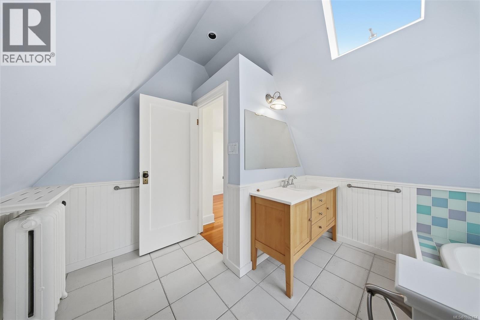  15 Linden Avenue, Victoria