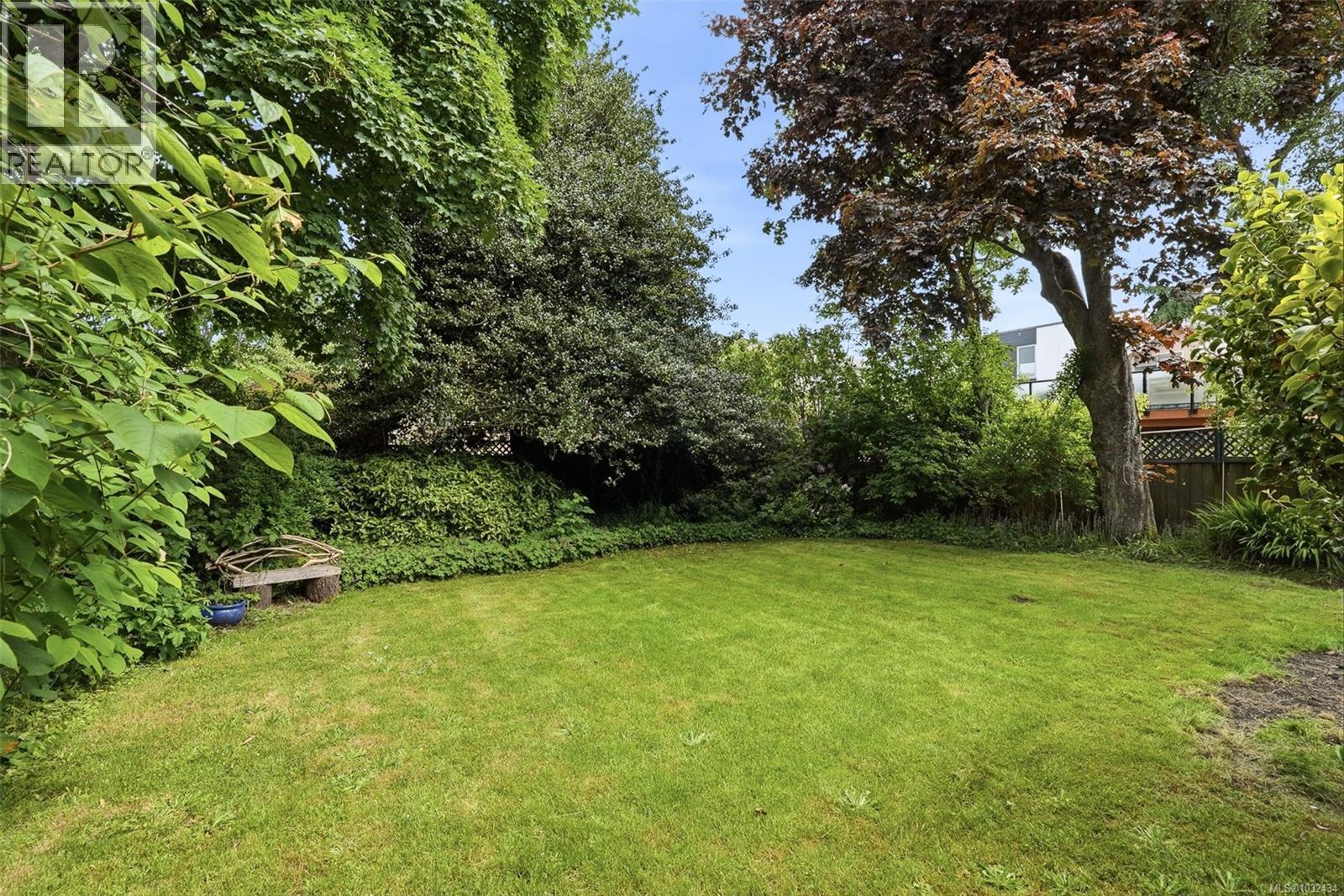 15 Linden Ave - 31