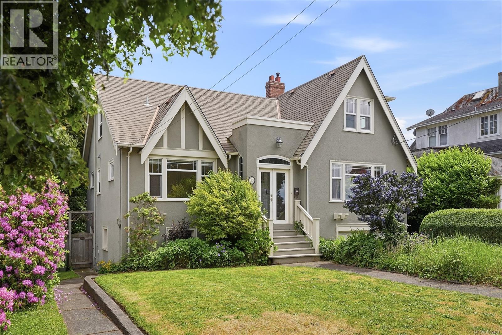  15 Linden Avenue, Victoria