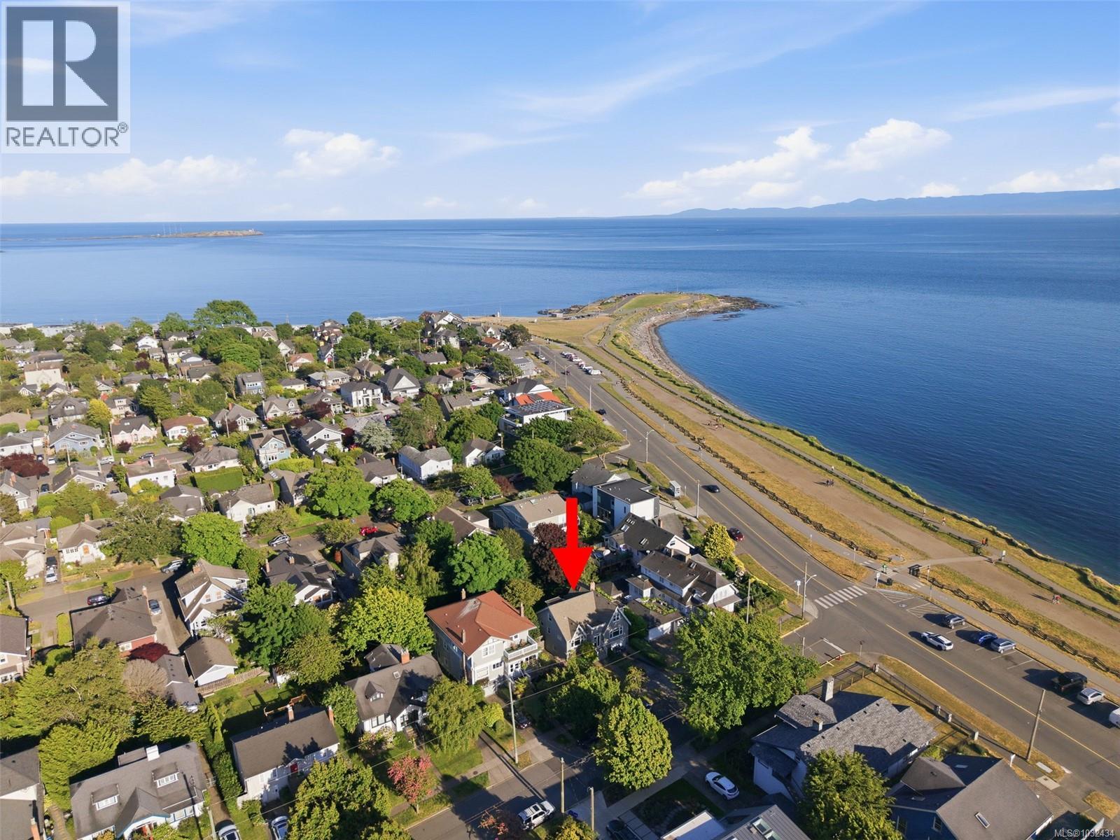  15 Linden Avenue, Victoria