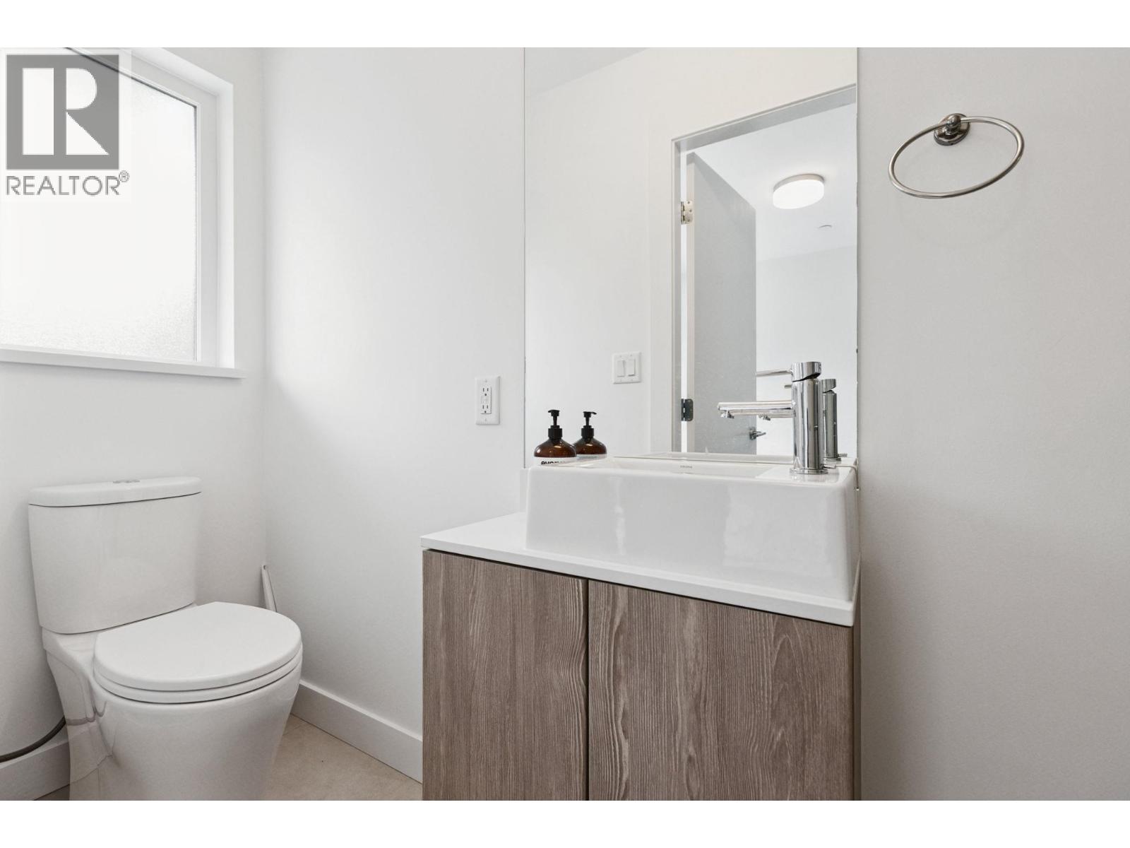 38 3597 MALSUM DRIVE, North Vancouver