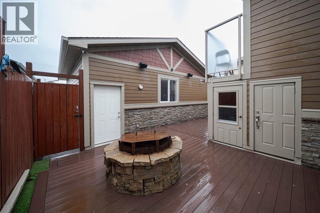 280 Diefenbaker Drive — photo 38