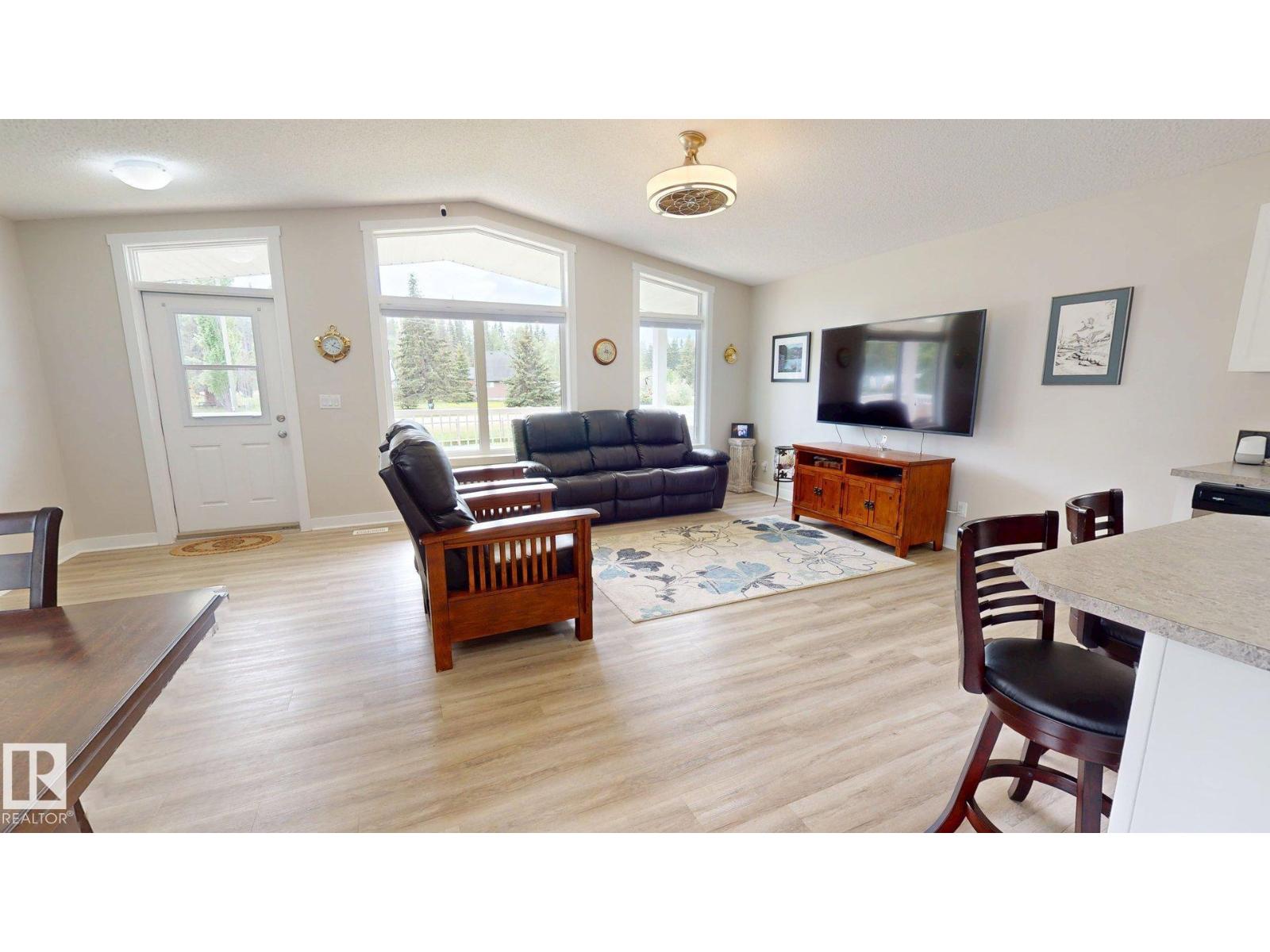 211 Labonte DR - 2