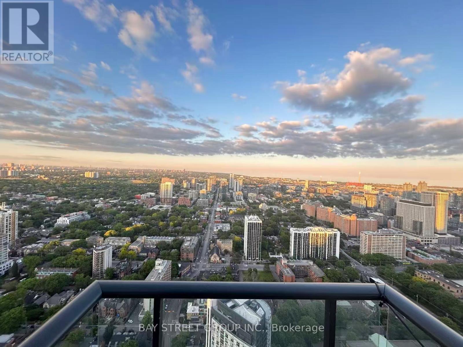 Listing photo of 4902 - 251 JARVIS STREET