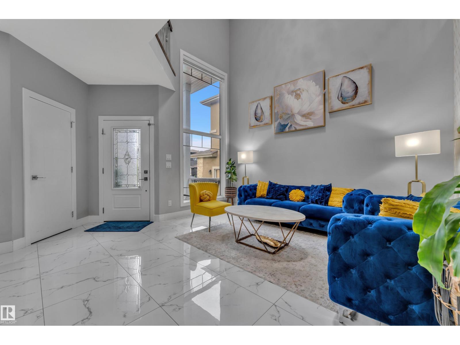 2419 15 AV NW - photo 4