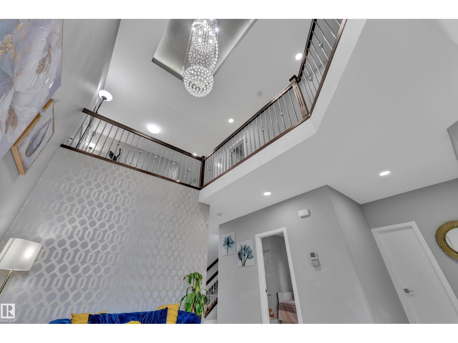 2419 15 AV NW - photo 5