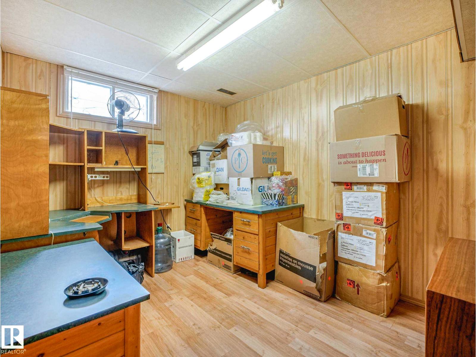 9528 151 AV NW - 37