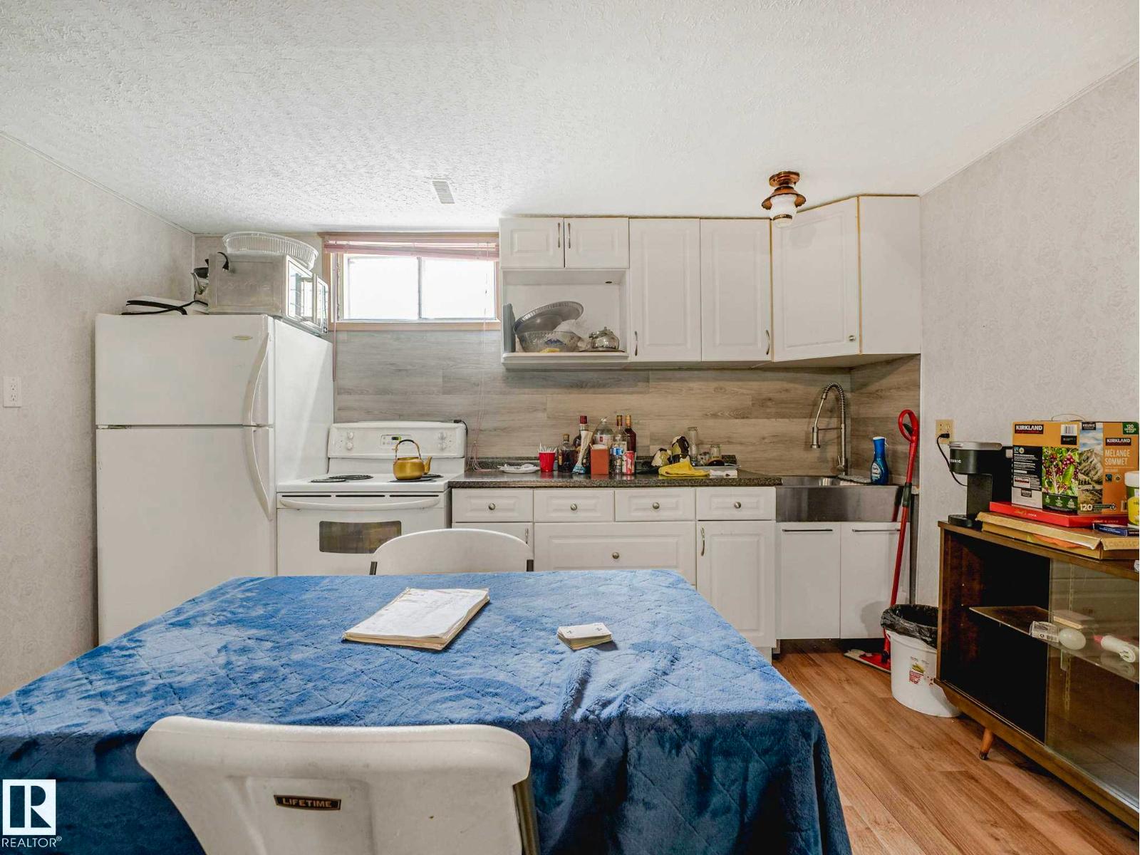 9528 151 AV NW - 43