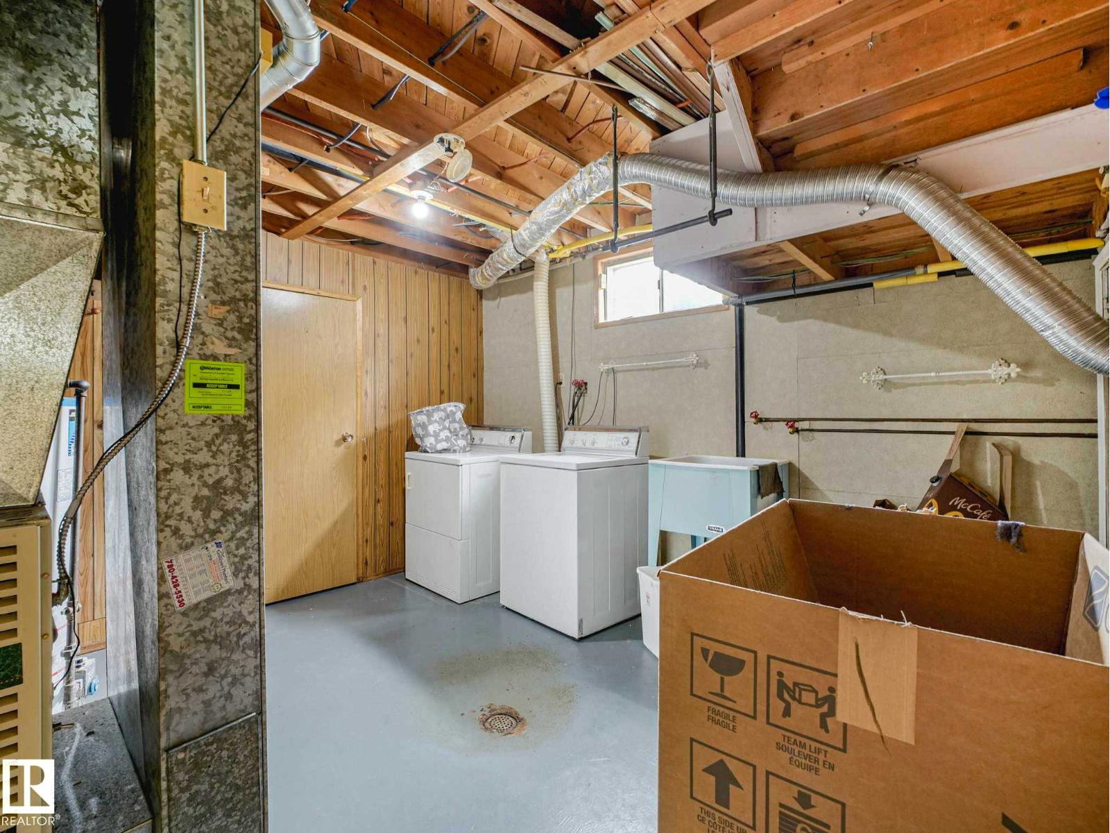 9528 151 AV NW - 48