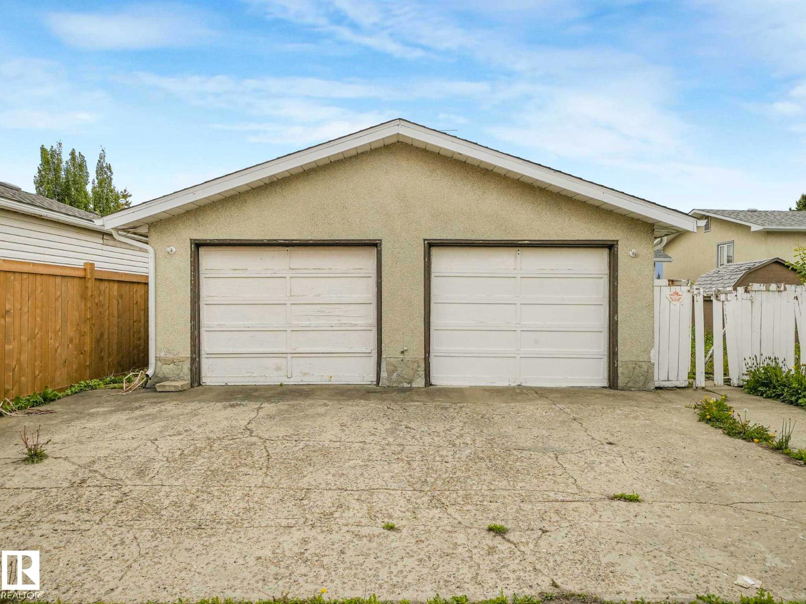 9528 151 AV NW - 58