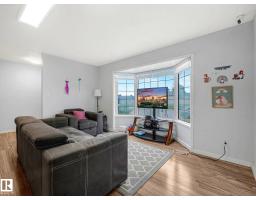 9528 151 Av Nw, Edmonton, AB T5E2R3 Photo 12