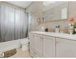 9528 151 Av Nw, Edmonton, AB T5E2R3 Photo 27