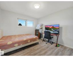 9528 151 Av Nw, Edmonton, AB T5E2R3 Photo 30