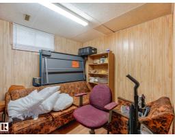 9528 151 Av Nw, Edmonton, AB T5E2R3 Photo 53