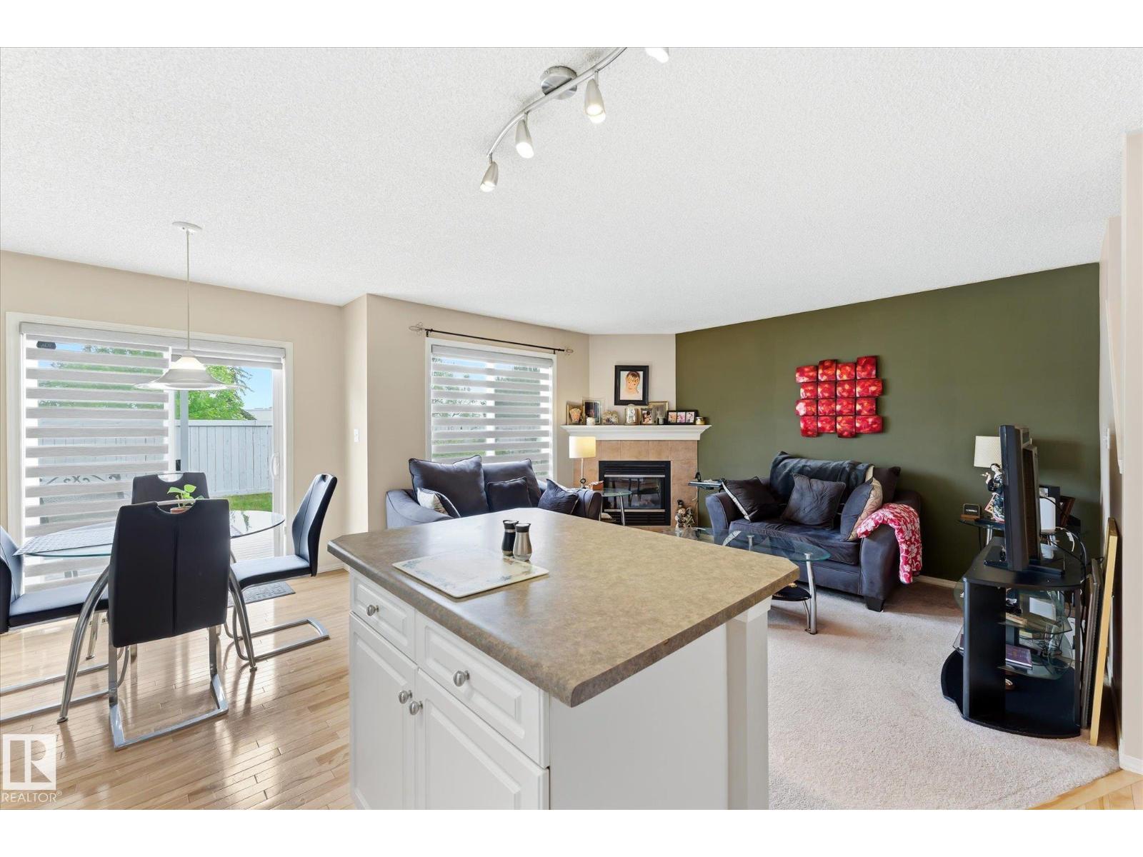#37 4020 21 ST NW - 17