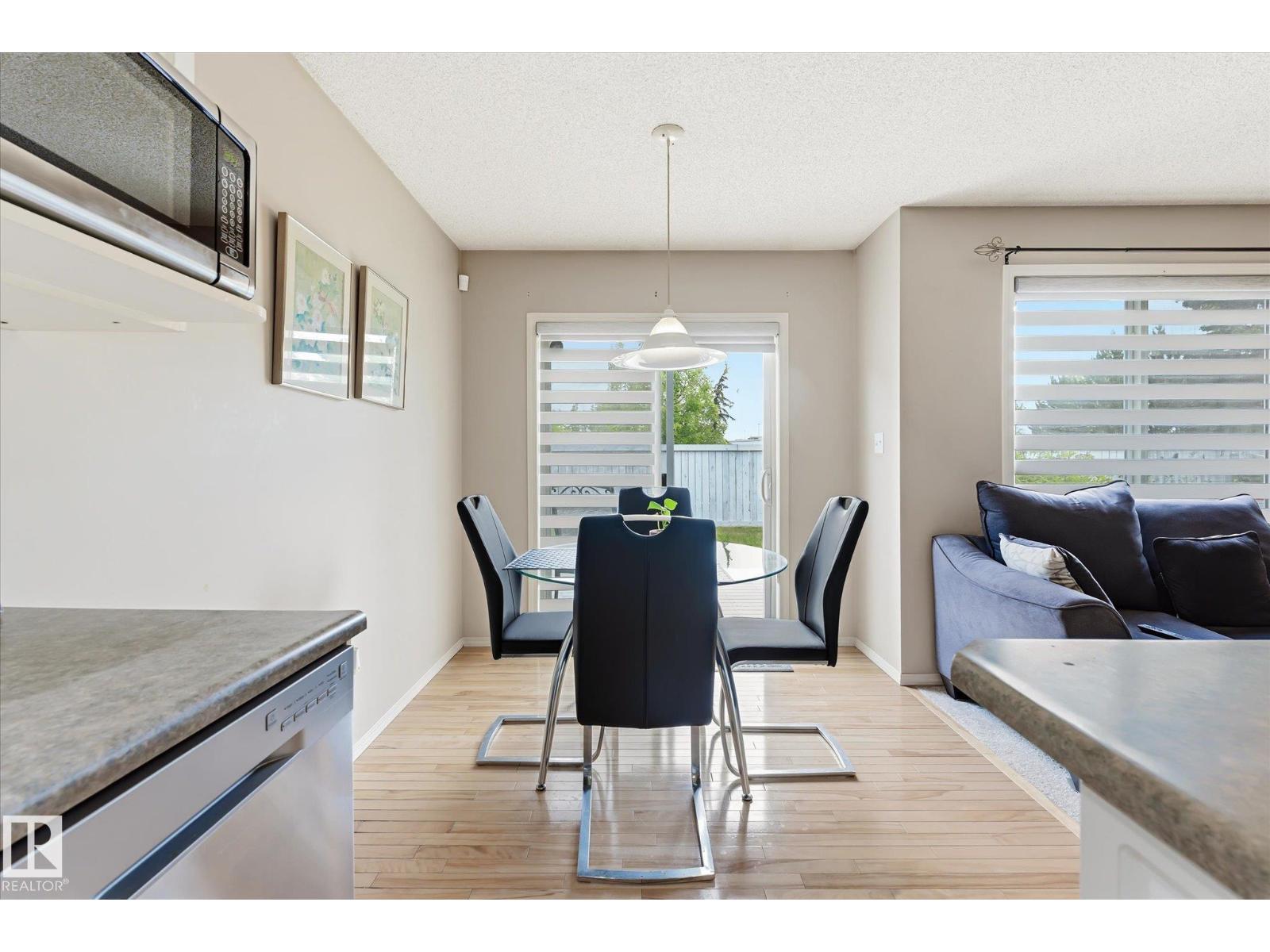 #37 4020 21 ST NW - 18