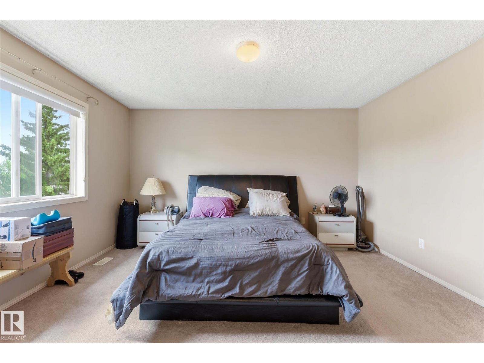 #37 4020 21 ST NW - 22