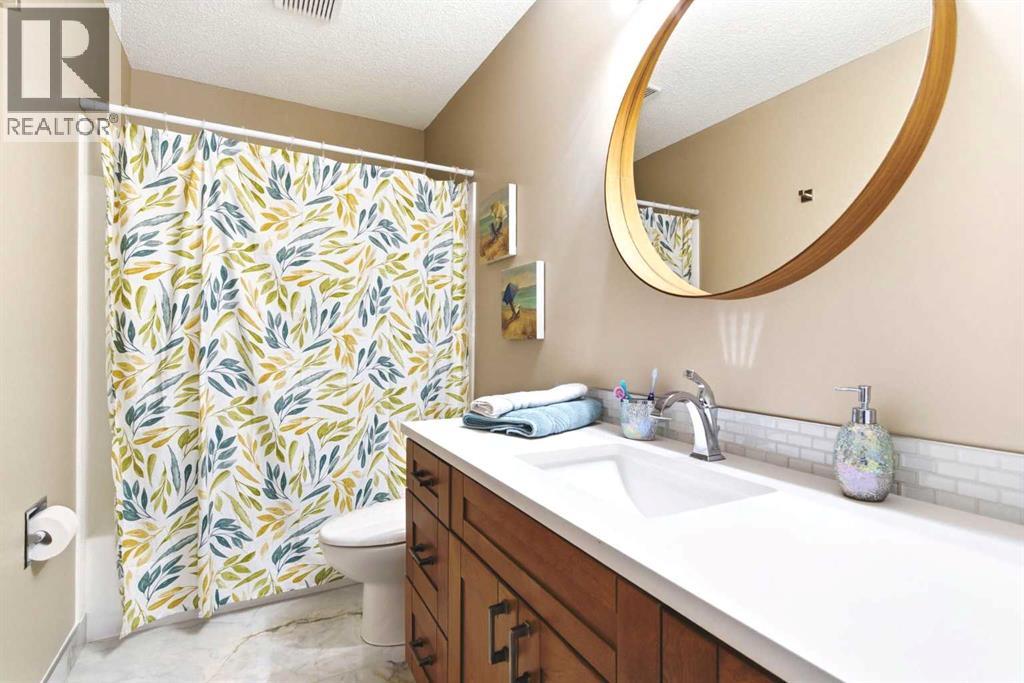 Main barthroom