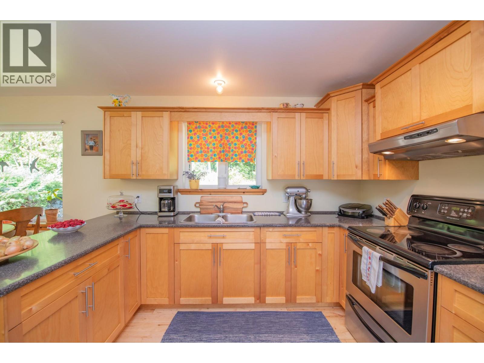 296 Trinity Valley Road - 16
