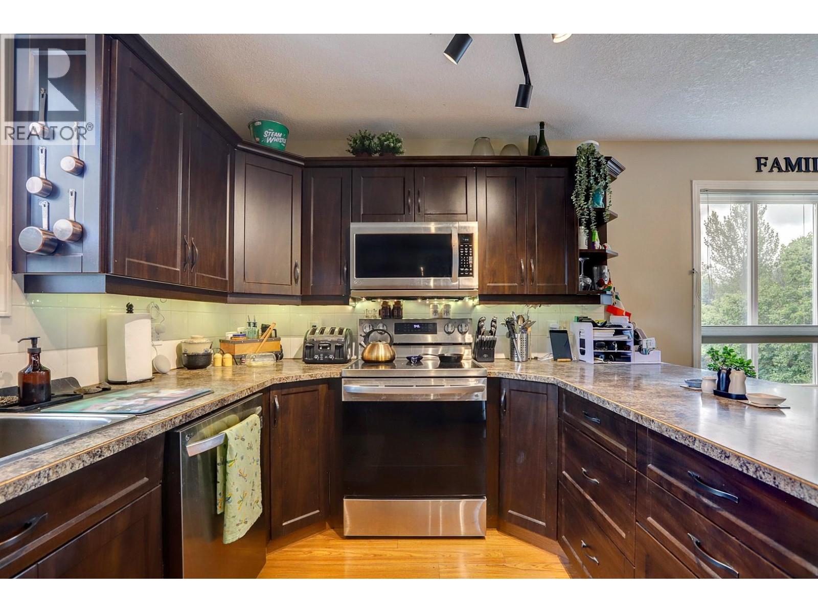 3230 Fraser Road - 20