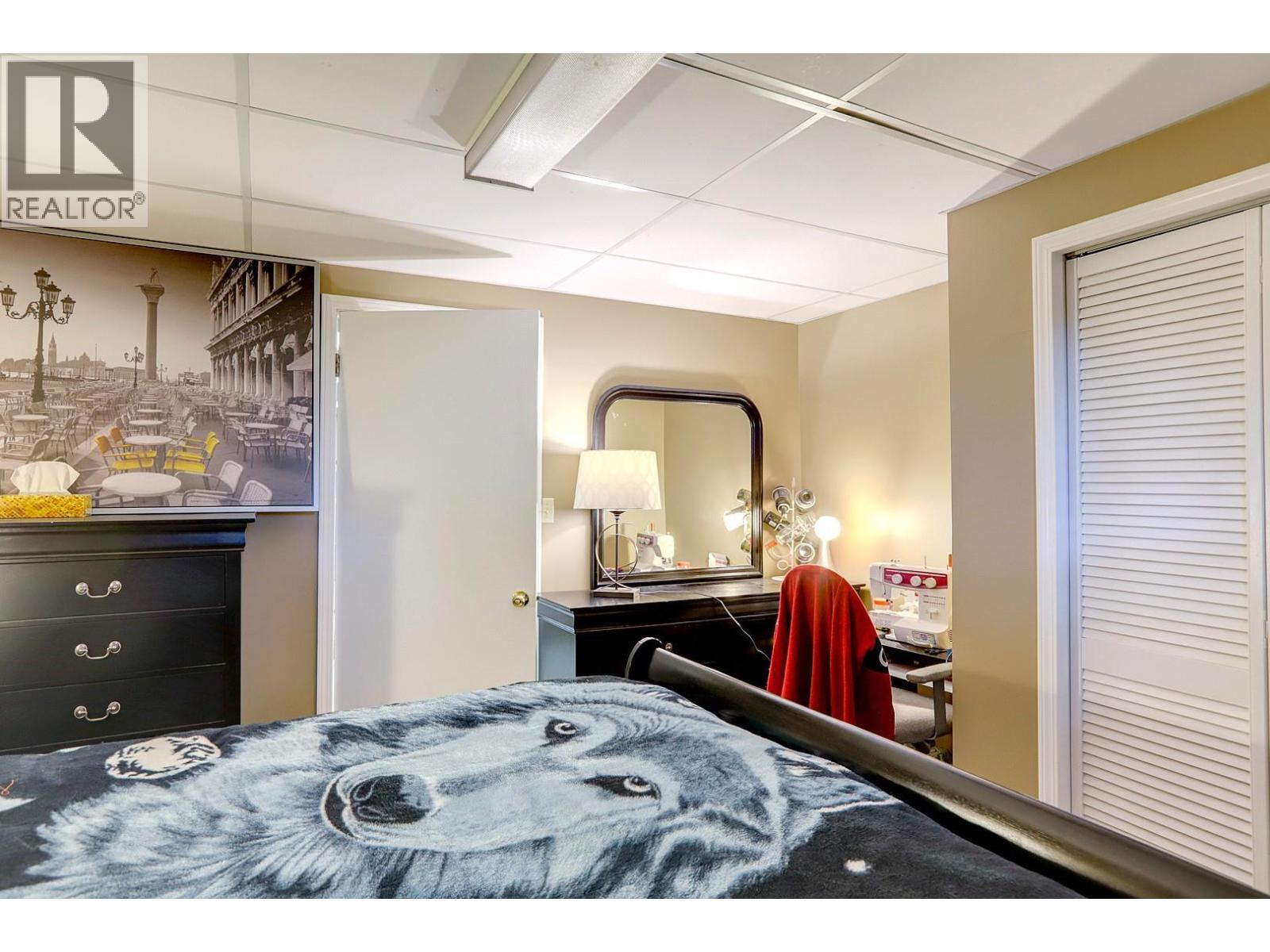 3230 Fraser Road - 48