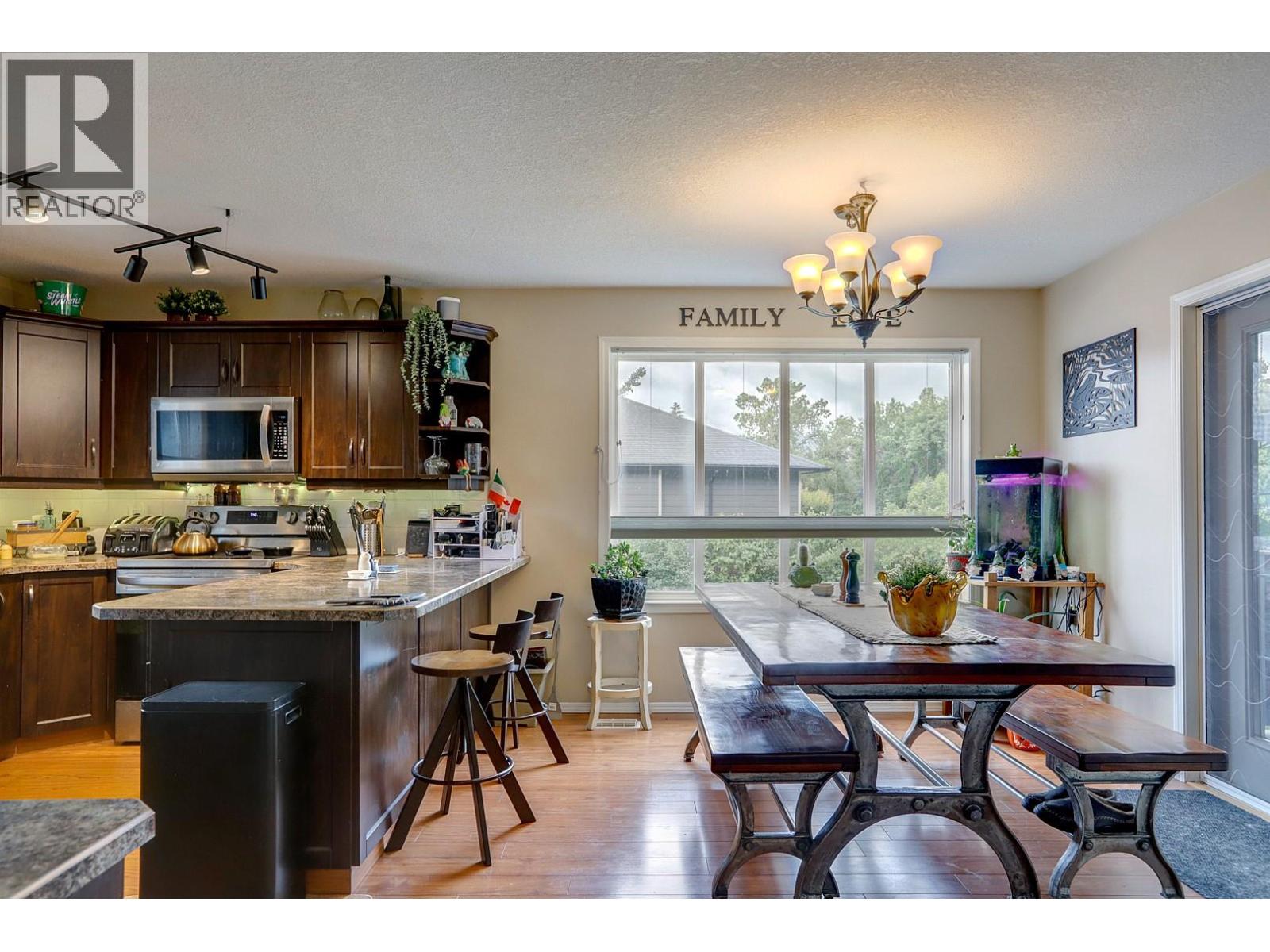 3230 Fraser Road - 18