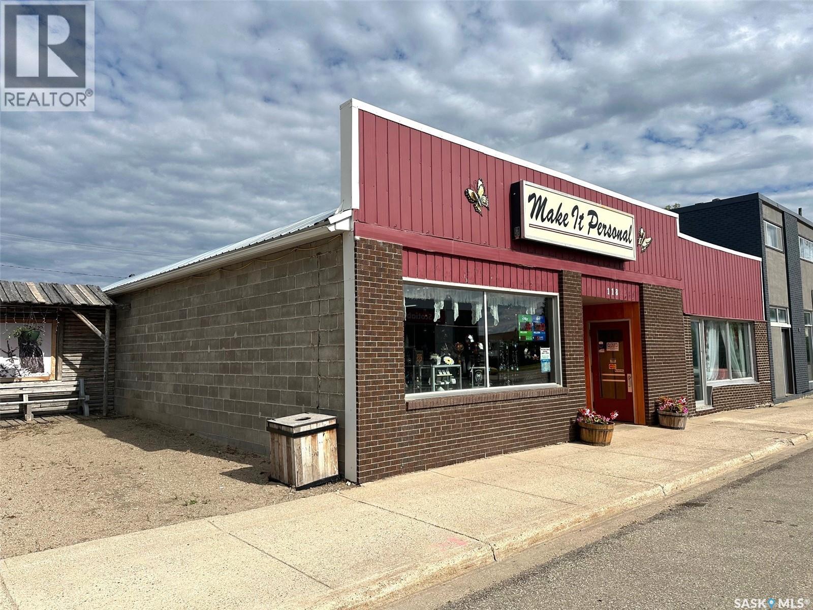 118 Churchill STREET - photo 2