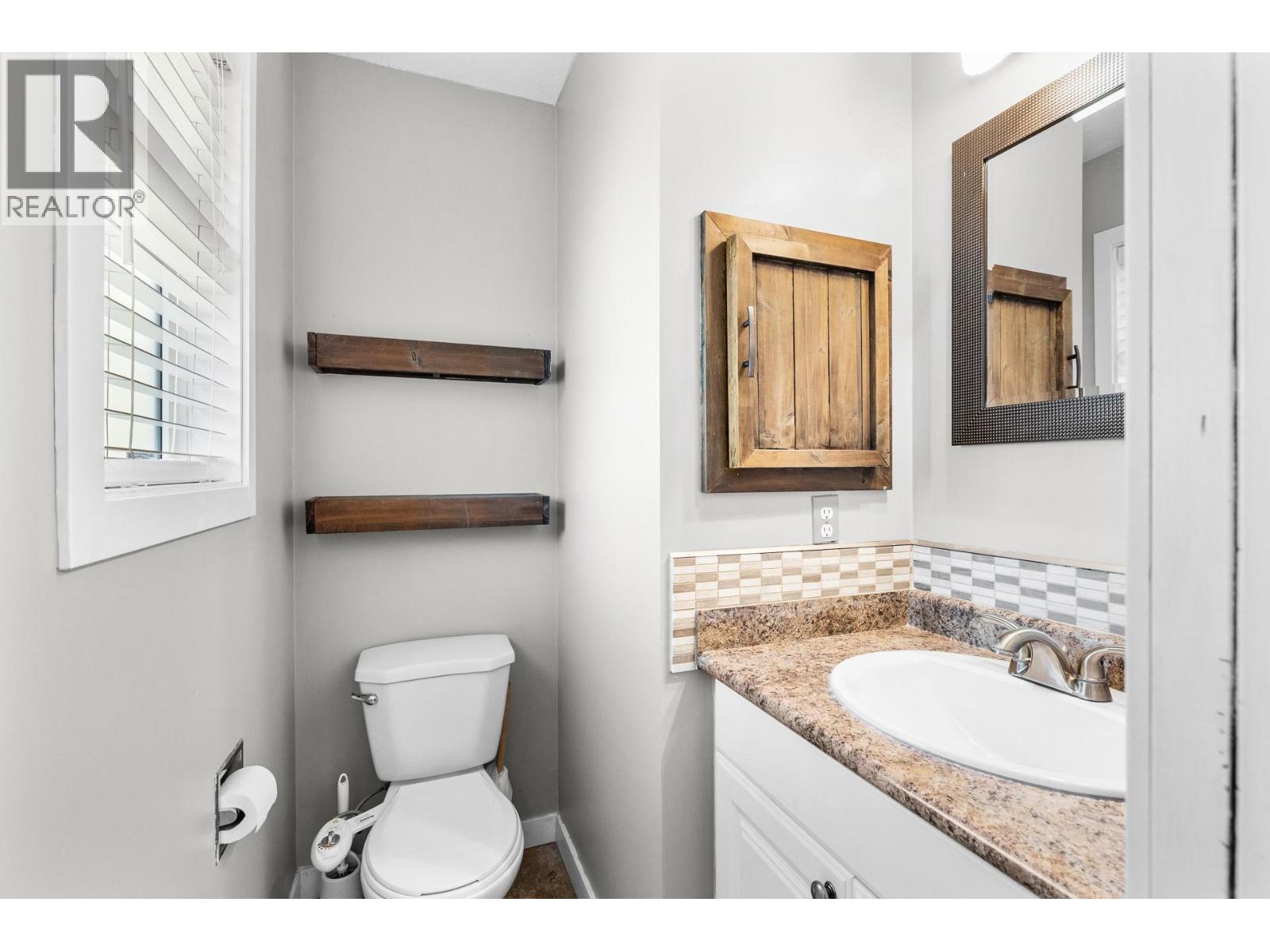  2954 Sandstone Drive, West Kelowna