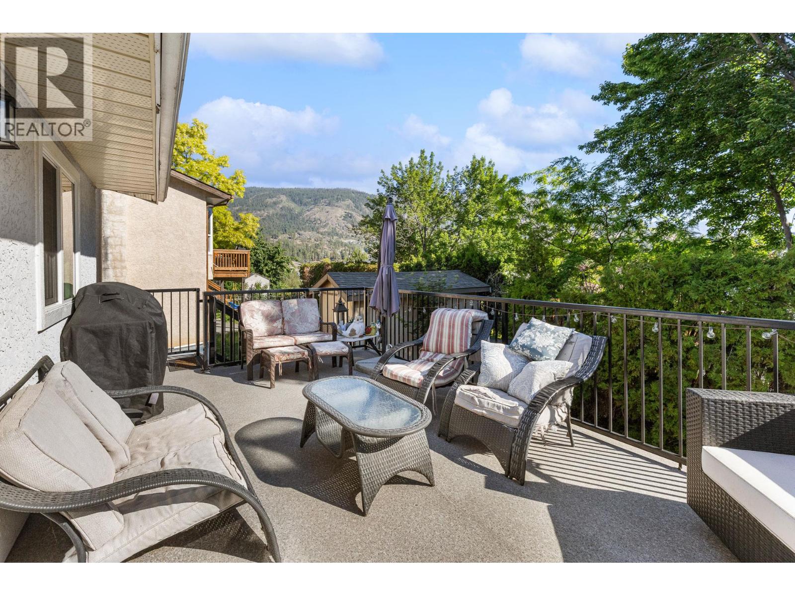  2954 Sandstone Drive, West Kelowna