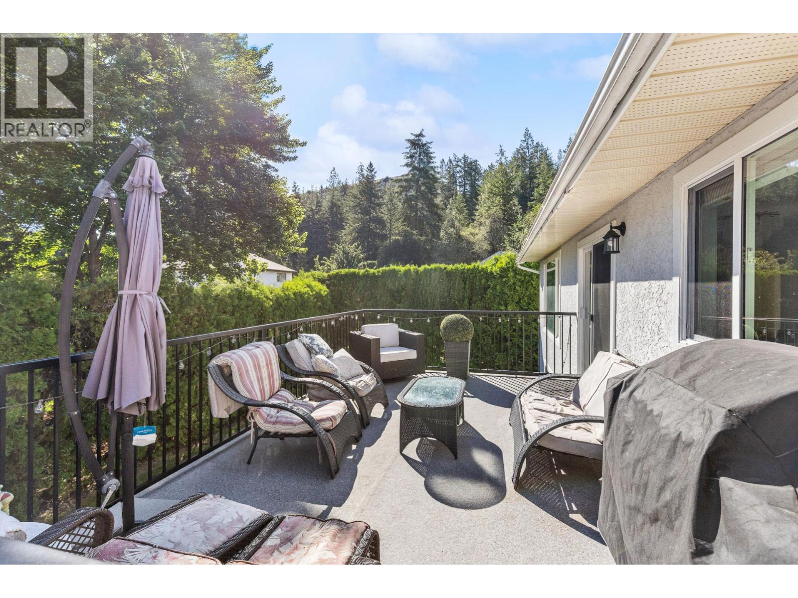  2954 Sandstone Drive, West Kelowna