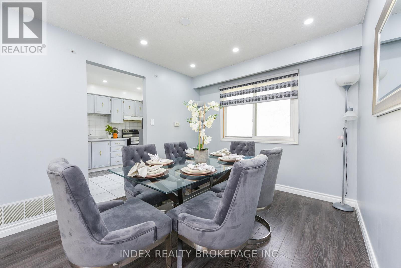 #50 7475 GOREWAY DRIVE - 16