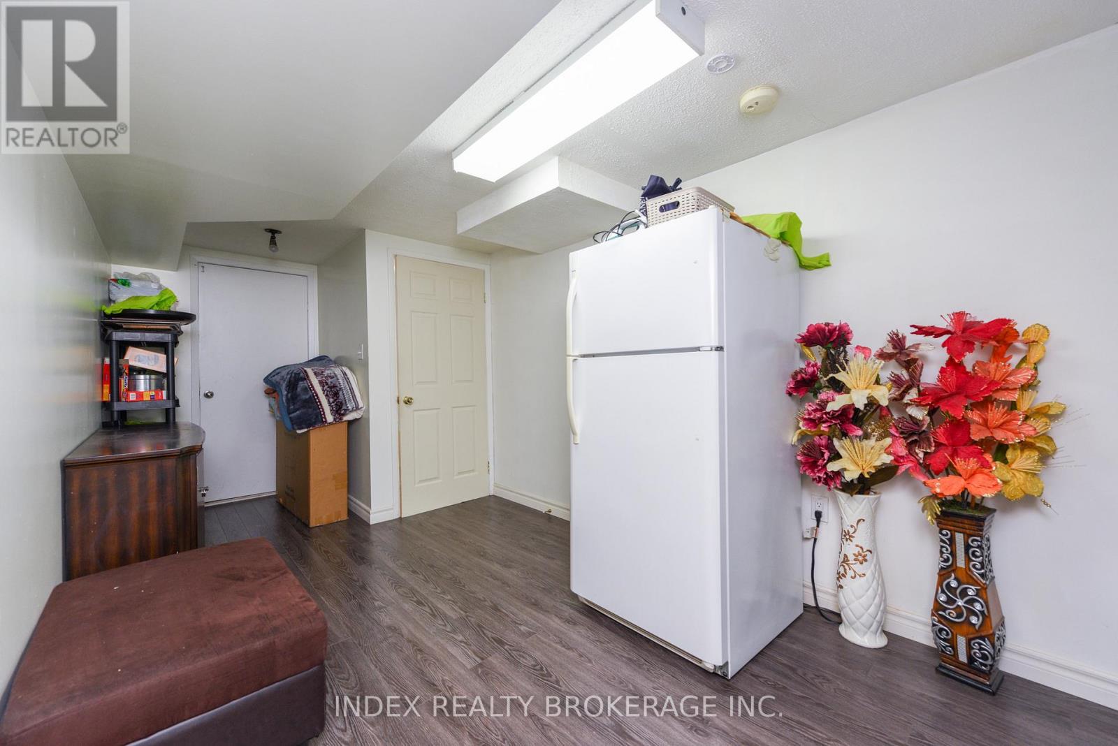 #50 7475 GOREWAY DRIVE - 43