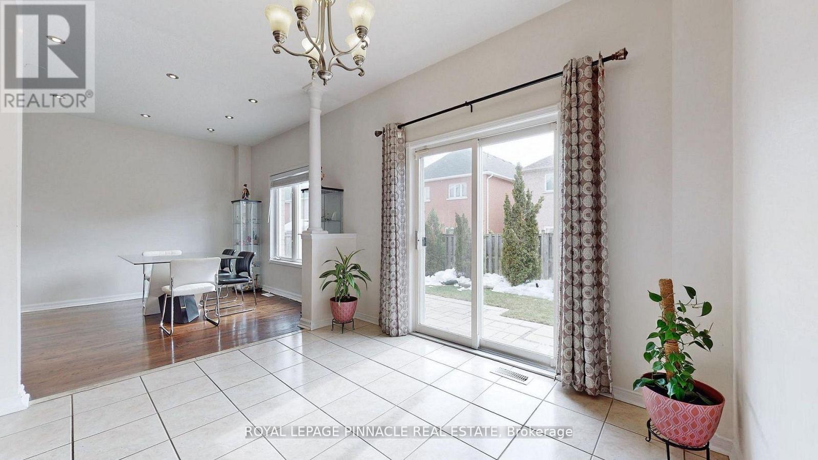 7254 DIME CRESCENT - 14
