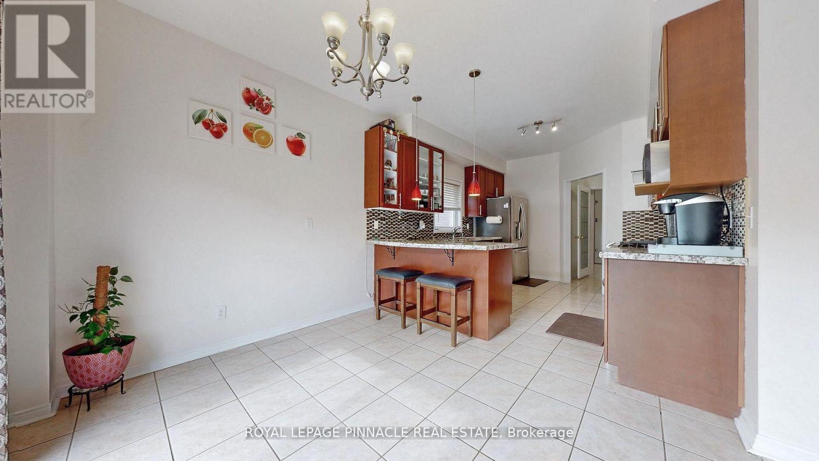 7254 DIME CRESCENT - 17