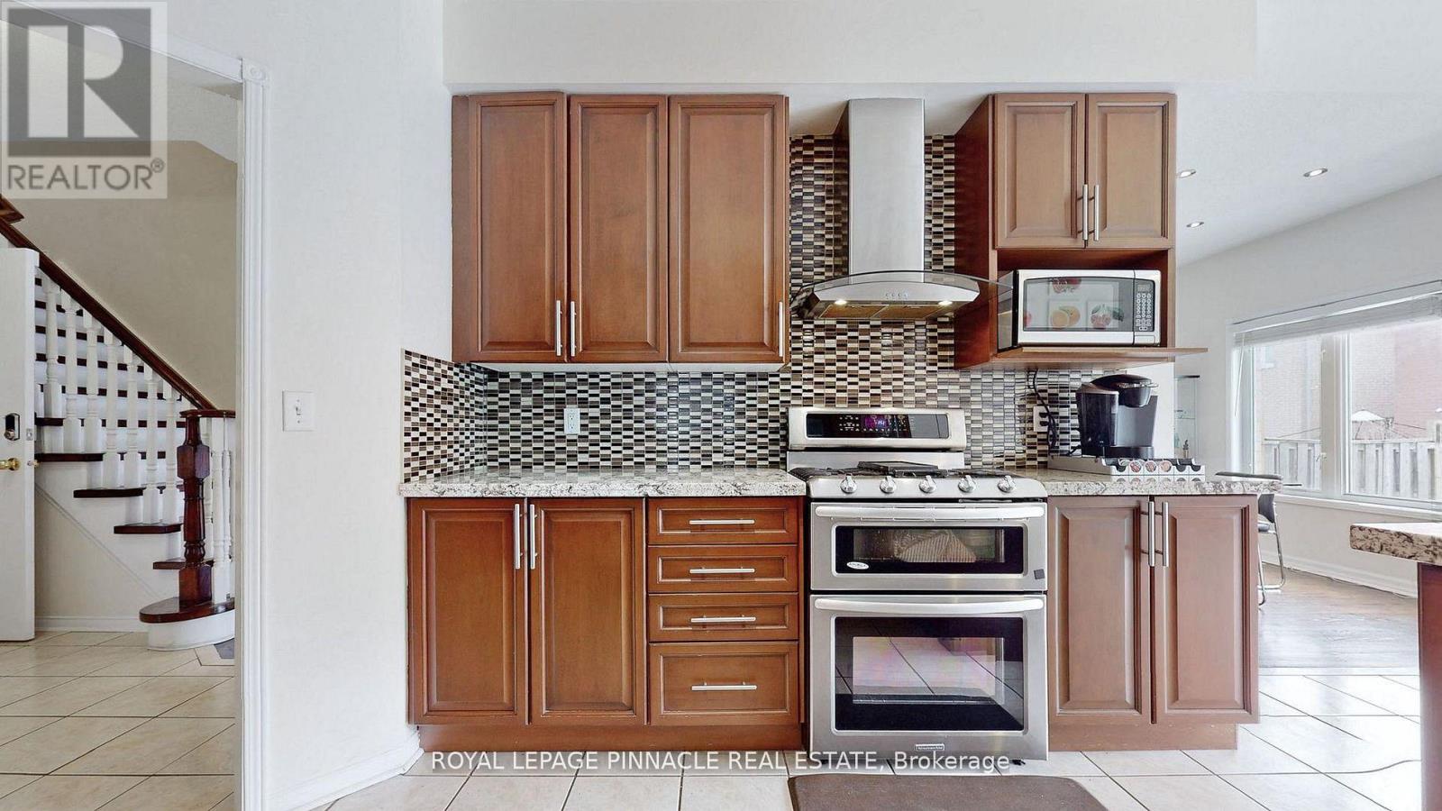 7254 DIME CRESCENT - 19